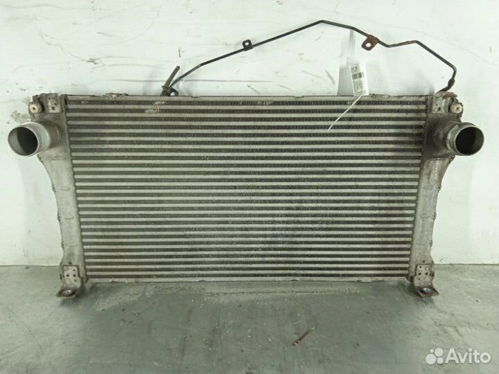 Интеркулер Toyota Avensis 3 T270 2008-2015