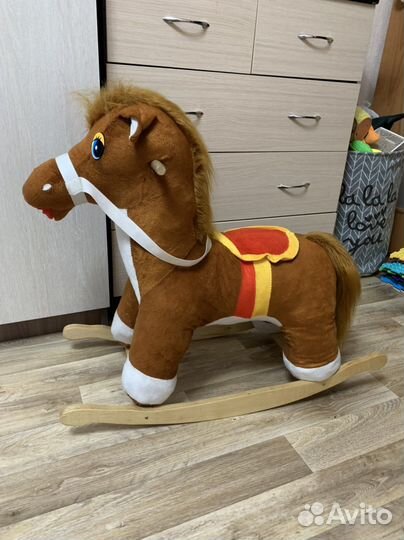 Качалка лошадь