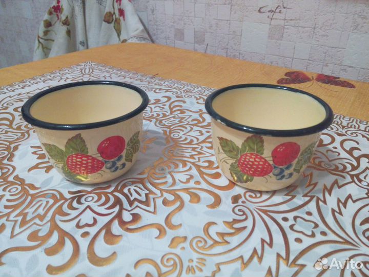 Кружки эмалированные маленькие для детей