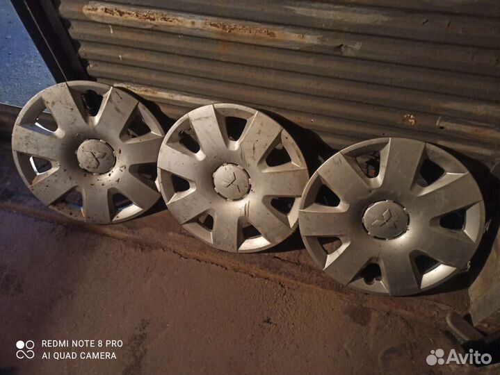 Колпаки mitsubishi r16