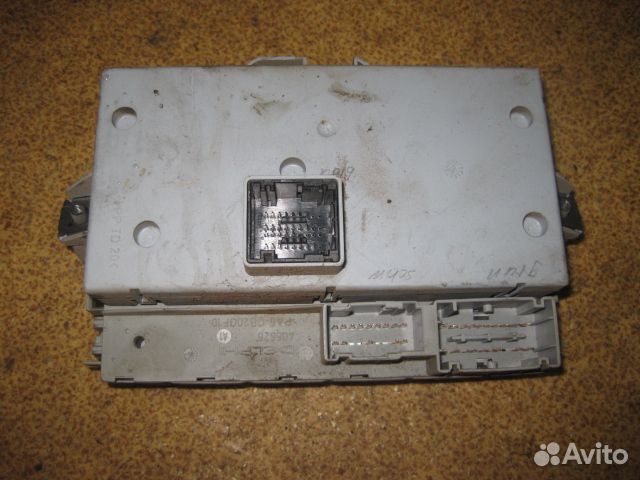 Блок предохранителей Fiat Punto 188