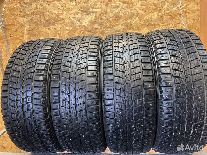 Dunlop SP Winter Ice 01 235/55 R18