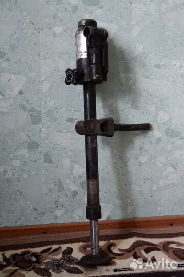 Домкрат бронированный Mercedes Benz S Class W140