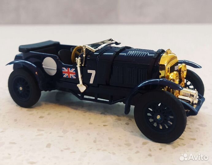 Matchbox модель Bentley 1930г