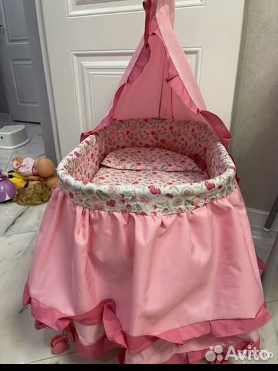 Колыбель для кукол