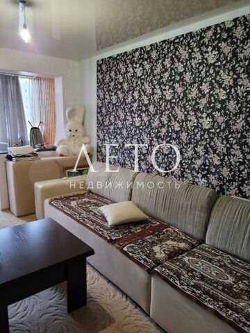 2-к. квартира, 49 м², 2/5 эт.