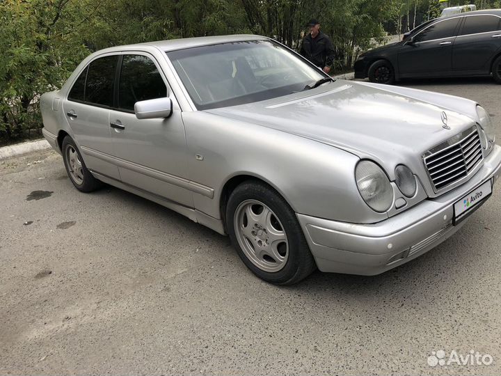 Mercedes-Benz E-класс 3.2 AT, 1996, 350 000 км