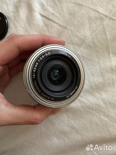 Объектив M.Zuiko 14-42mm f/3,5-5,6 Olympus