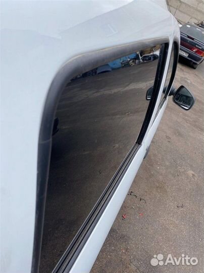 Уплотнитель стекла двери LADA Largus универсал 5