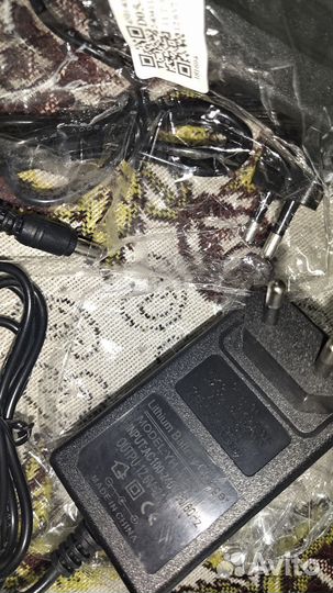 Зарядное устройство, адаптер 12.6воль