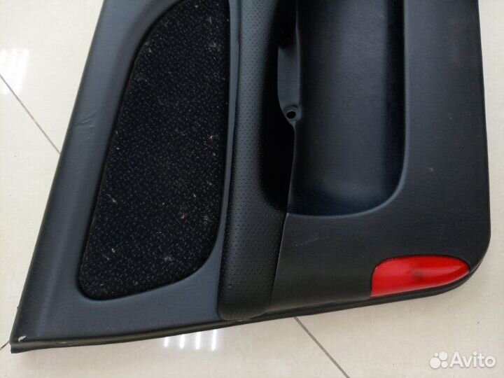 Обшивка двери передняя левая Hyundai Sonata EF