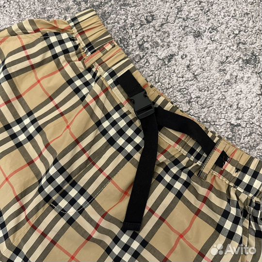 Шорты burberry