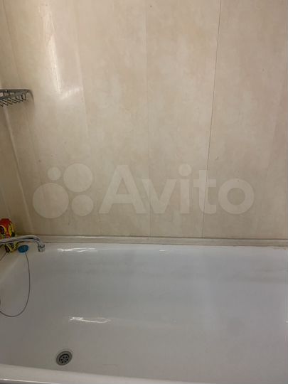 2-к. квартира, 50 м², 5/9 эт.