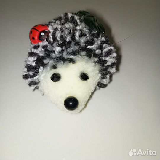 Елочные игрушки из пряжи