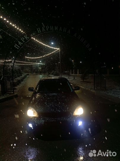 Капот на priora