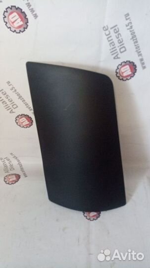 Дефлектор накладка угла кабины прав. нов. Volvo, 21149760/21169911 код 11600