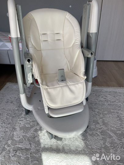 Стульчик для кормления Tatamia Follow Me