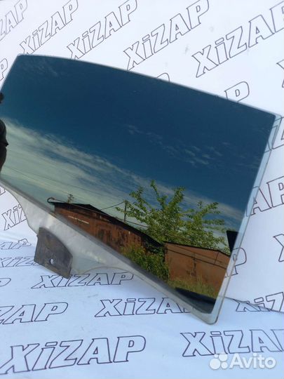 Стекло правое заднее двойное BMW 7 F02