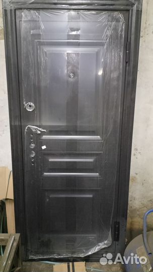 Дверь входная металлическая китай
