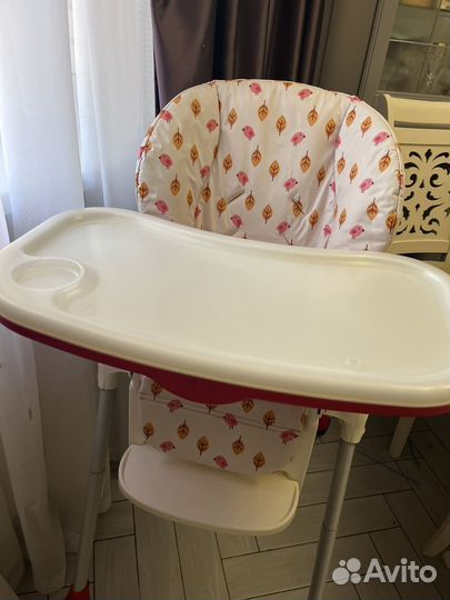 Стульчик для кормления chicco
