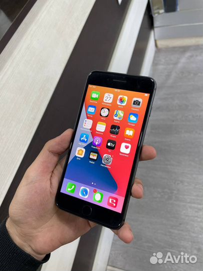 iPhone 8 Plus, 256 ГБ