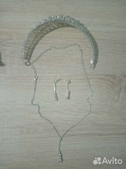 Колье