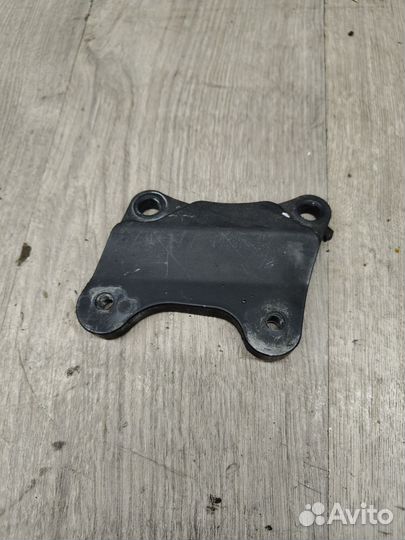 Кронштейн кронштейна zx6r