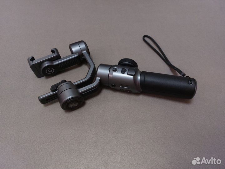 Стабилизатор Zhiyun smooth 5