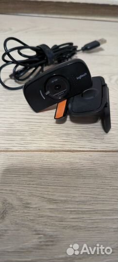 Веб-камера Logitech HD Webcam B525