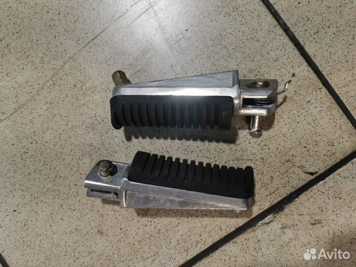 Подножки водителя Yamaha xj6 diversion