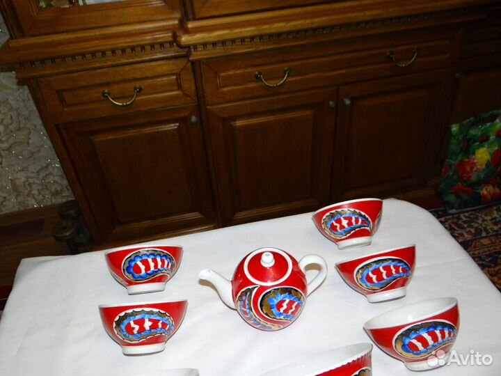 Чайный сервиз фарфоровый 