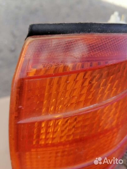 Поворотник Mercedes c-class w202