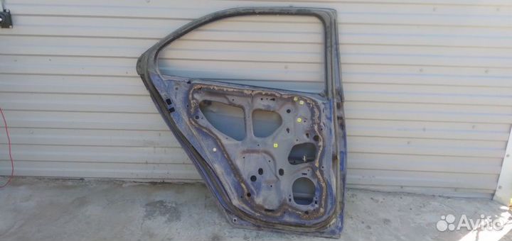 Дверь зад лев Honda Accord 7 2003-2007 седан