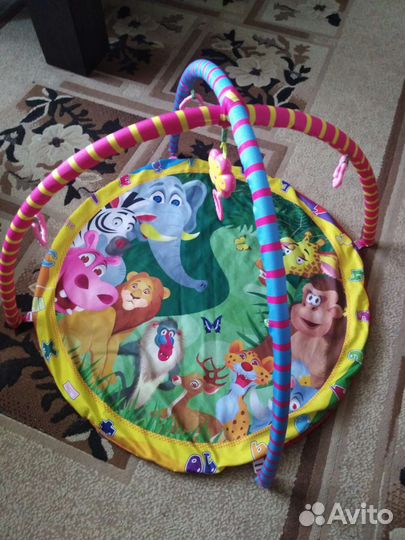 Развивающий коврик и пакет игрушек