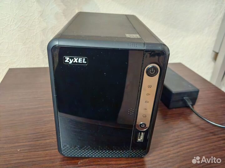 Сетевое хранилище Zyxel nas326 с жд