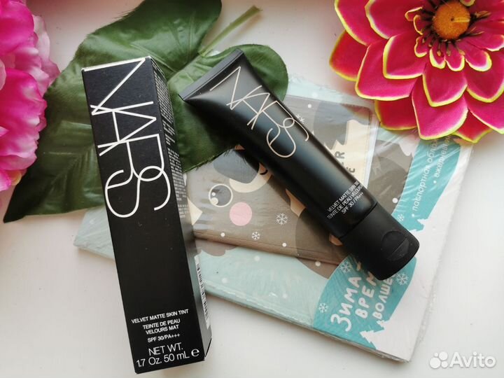 Тональный, кушоны Nars, HudaBeauty, Kylie, Senana