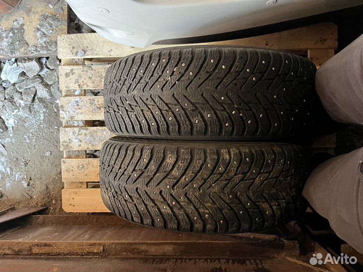 Nokian Tyres Hakkapeliitta 8 205/65 R15 88T