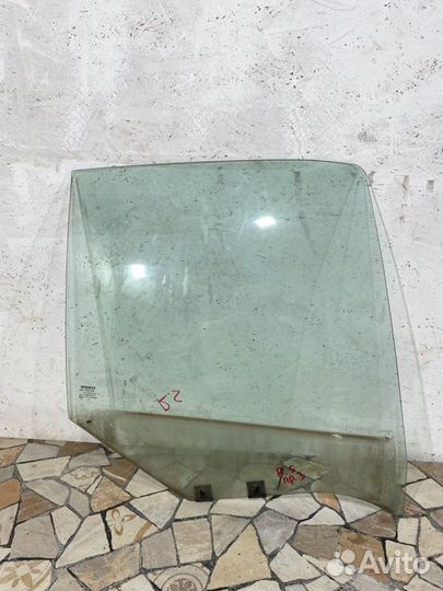 Стекло двери заднее правое Renault Symbol седан