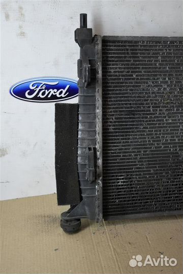 Радиатор охлаждения Mazda 3 BL Z6 2008 - 2013