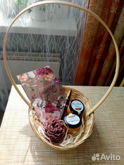 Корзина подарочная