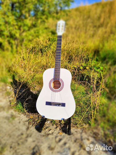 Гитара классическая