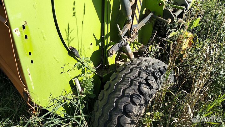 Пресс-подборщик WOLAGRI Columbia R12, 2013