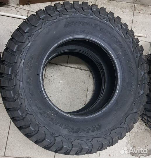 Bfgoodrich Mud-Terrain T/A KM3 265/75 R15 119Q