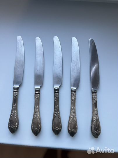 Набор серебрянных ножей