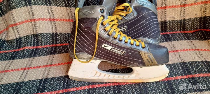 Хоккейные коньки nike bauer 50