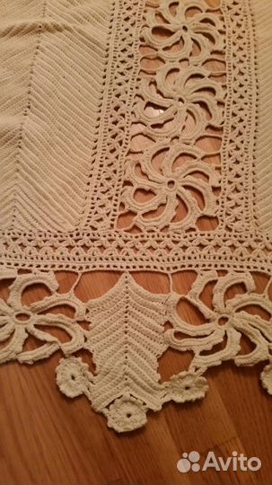 Покрывало и скатерт ручной работы
