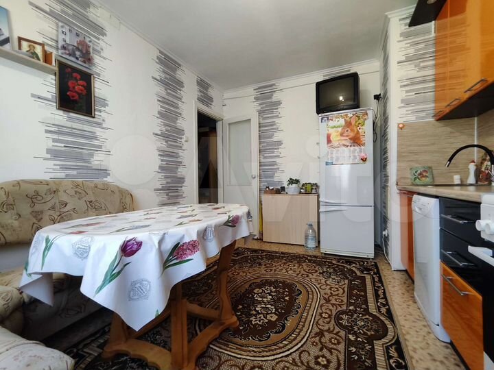 3-к. квартира, 65 м², 4/4 эт.