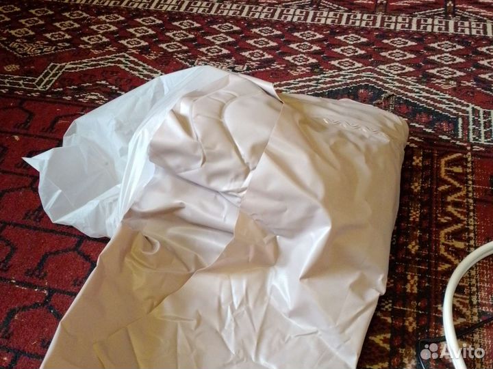 Надувной матрас с насосом