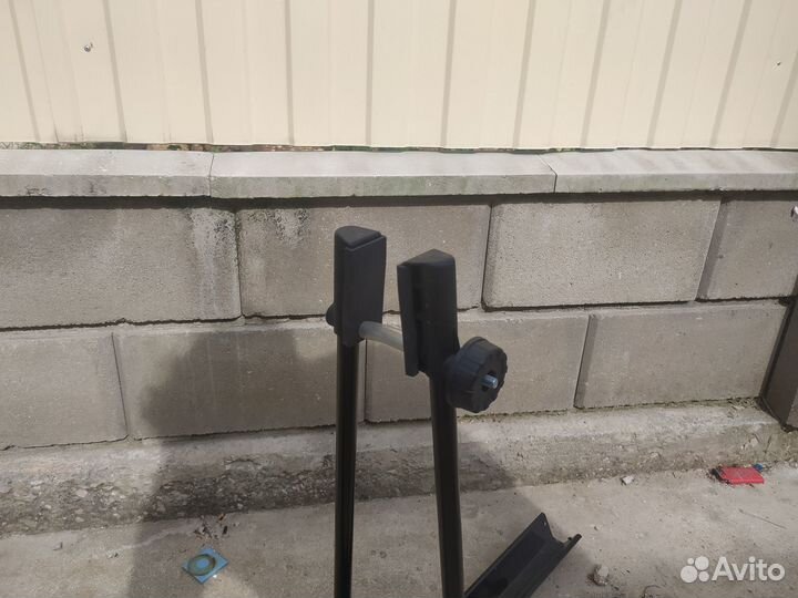 Багажник на крышу для велосипеда