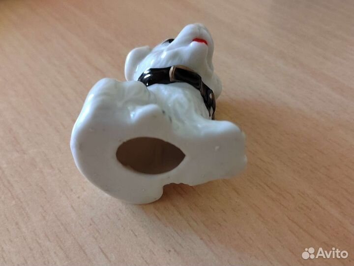 Уникальная фарфоровая Собака